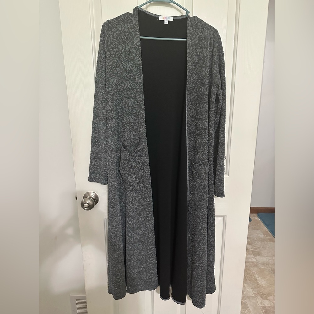 LuLaRoe Gray Patterned Cardigan